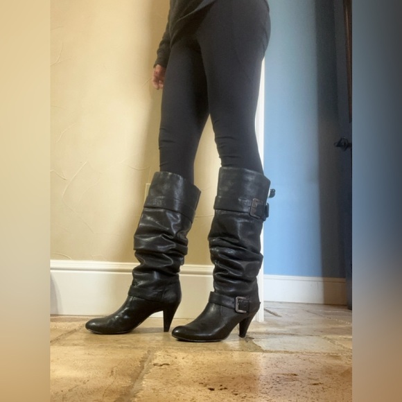 Gianni Bini Women's Black Leather Knee High Boots - Size 6 - Picture 9 of 9